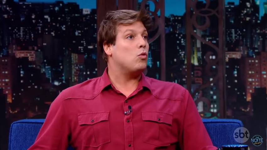 “Apresentadores da Record sabem que estão na merda e se ajudam”, diz Fábio Porchat