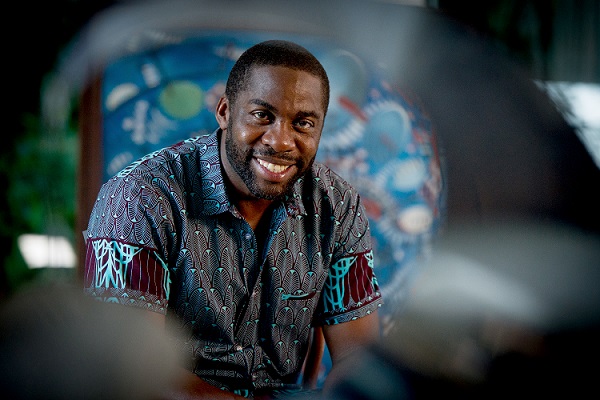 Lázaro Ramos estreia a 14ª temporada do programa “Espelho”