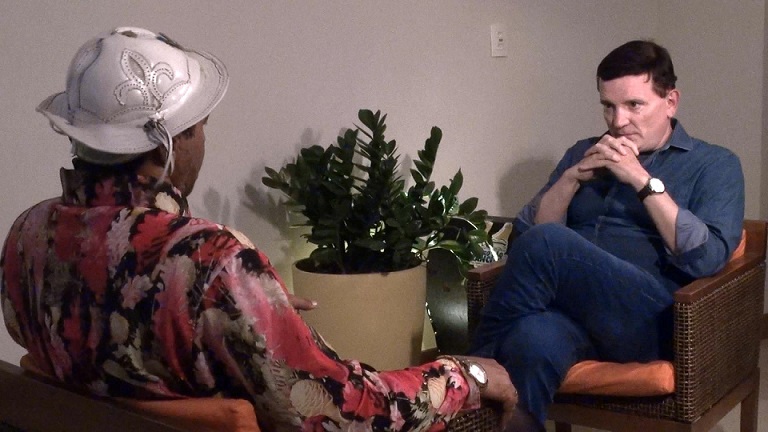 Conexão Repórter: Roberto Cabrini investiga os bastidores da máfia de shows