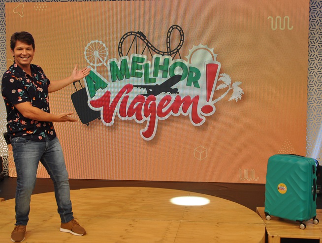 Com apresentação de Mario Frias, RedeTV! estreia novo programa dominical