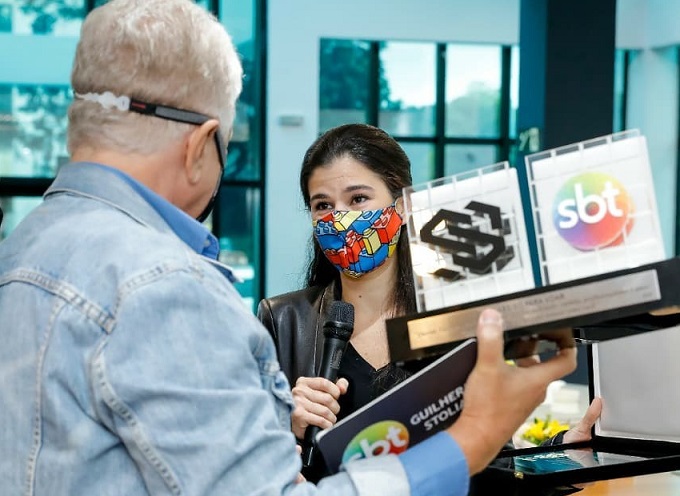 Renata Abravanel assume a presidência do SBT