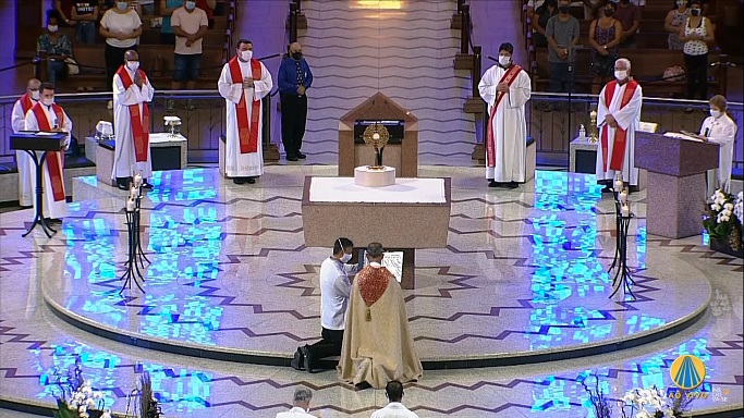 Missa de quinta-feira deixa a TV Aparecida entre as cinco maiores emissoras abertas em São Paulo