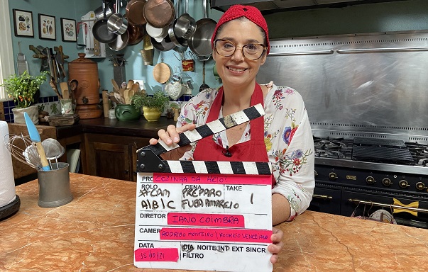 “Na Cozinha da Helô” estreia no canal Sabor & Arte