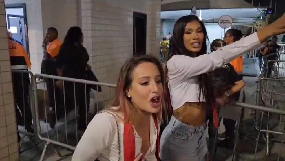 Bruna Griphao e Pocah passam perrengue para chegar a show do RBD