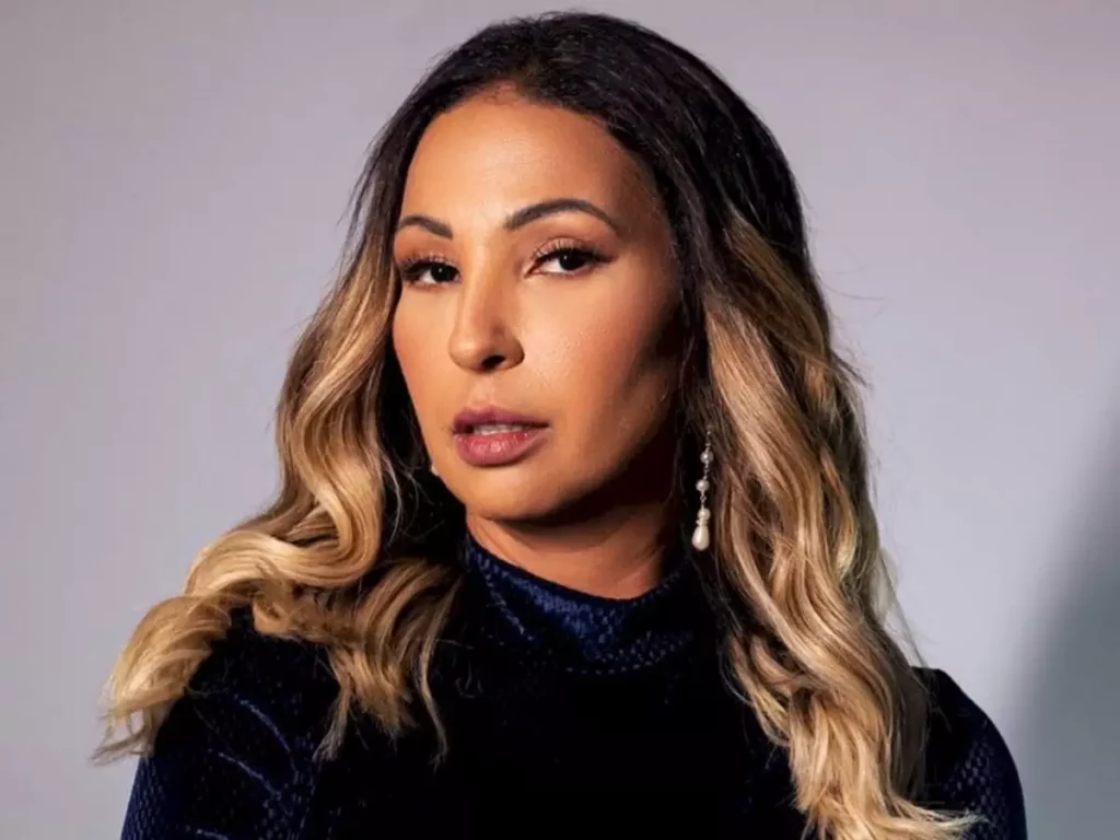 Valesca Popozuda anuncia afastamento do “X” e explica motivo: “Não tô bem”