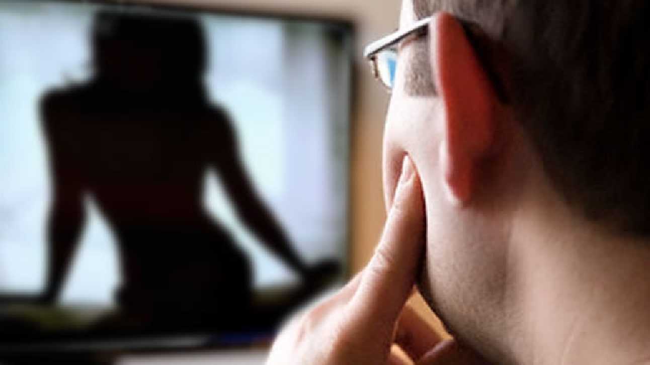 A revolução do conteúdo erótico na televisão brasileira: uma análise de sua evolução e aceitação