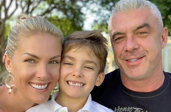 Em guerra com Ana Hickamnn, Alexandre Correa é proibido pela Justiça de expor o filho