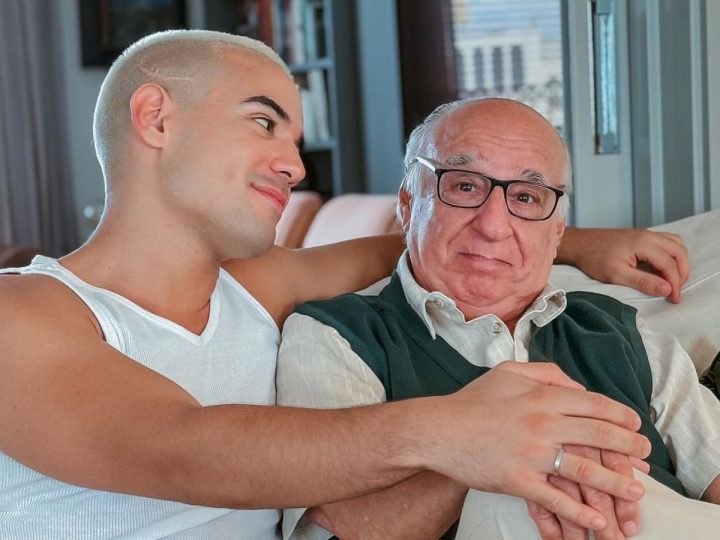 Cantor que se considera “Sugar Baby” indaga repercussão de namoro: “Só querem saber da vida pessoal”