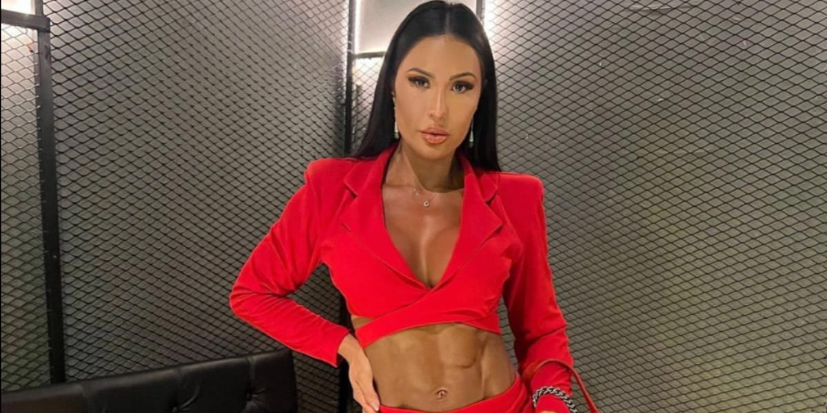 Gracyanne Barbosa revela que foi roubada por ex-empresário e lamenta: “Confiava muito nele”