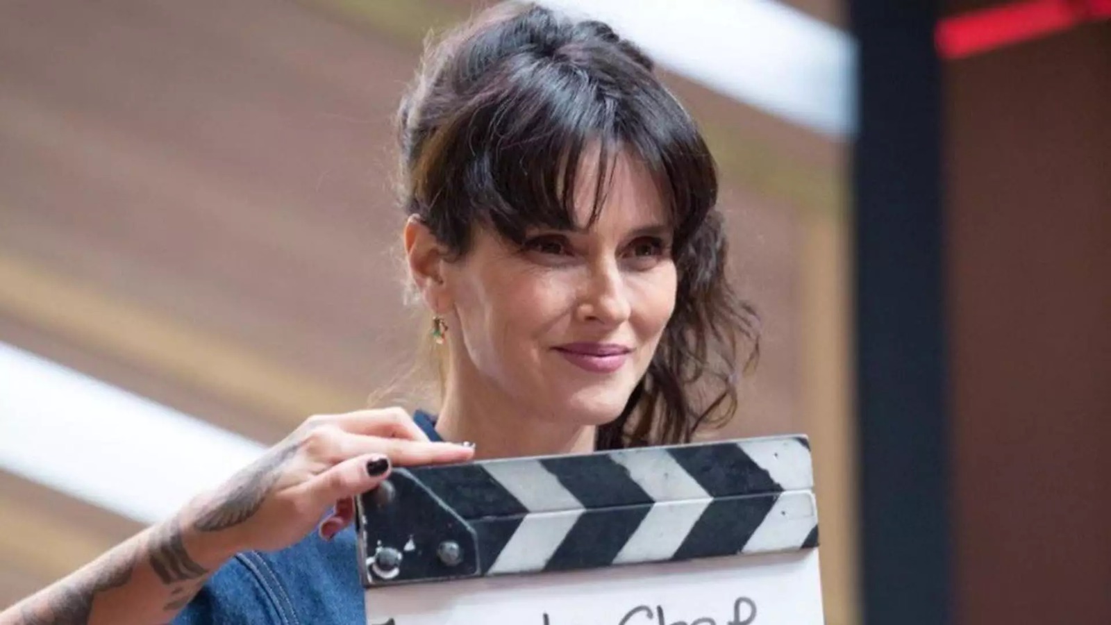Heleza Rizzo revela que usa maconha pra se sentir inspirada: “Entra no meu processo criativo”
