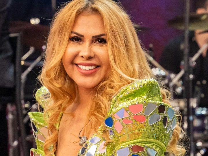 Joelma tem passaporte bloqueado por causa de dívida trabalhista