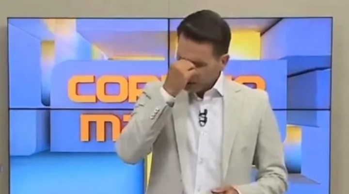 Apresentador da Record cai no choro ao vivo e desabafa: “Maldade”