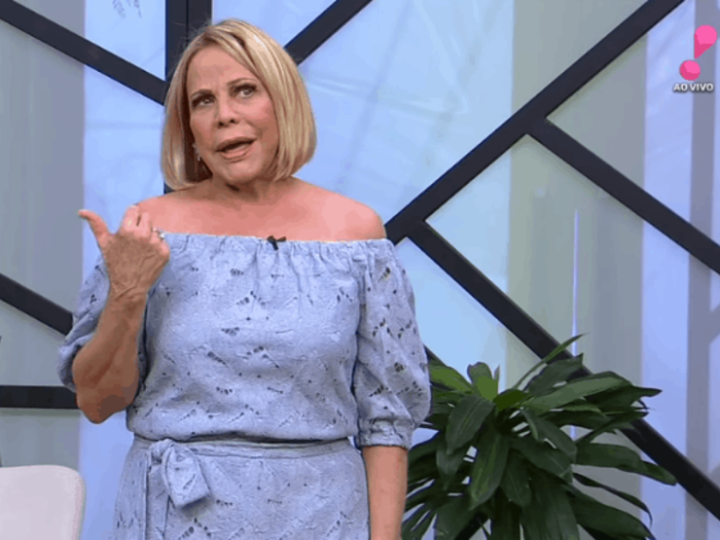 Claudete Troiano abandona programa às pressas após passar mal, ao vivo