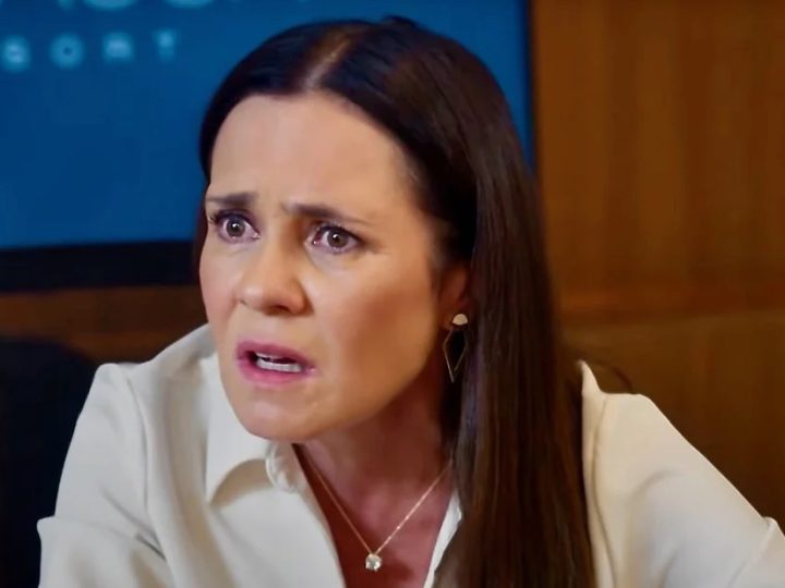 Último capítulo: Personagem mata personagem para salvar outra personagem da morte em “Mania de Você”