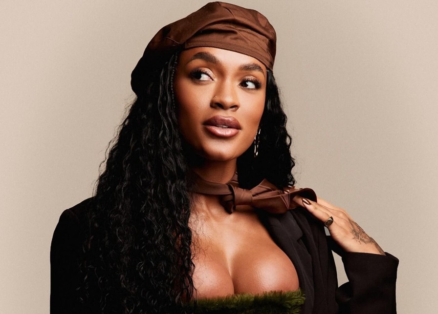 Patrícia Ramos viraliza com vídeo divertido sobre autocuidado