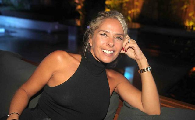 Discovery renova contrato de Adriane Galisteu