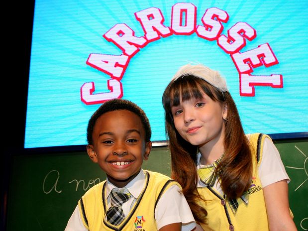Após Cirilo, Record quer tirar Larissa Manoela, a Maria Joaquina, do SBT