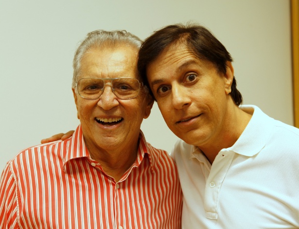 Tom Cavalcante conversa com diretores do SBT sobre sitcom