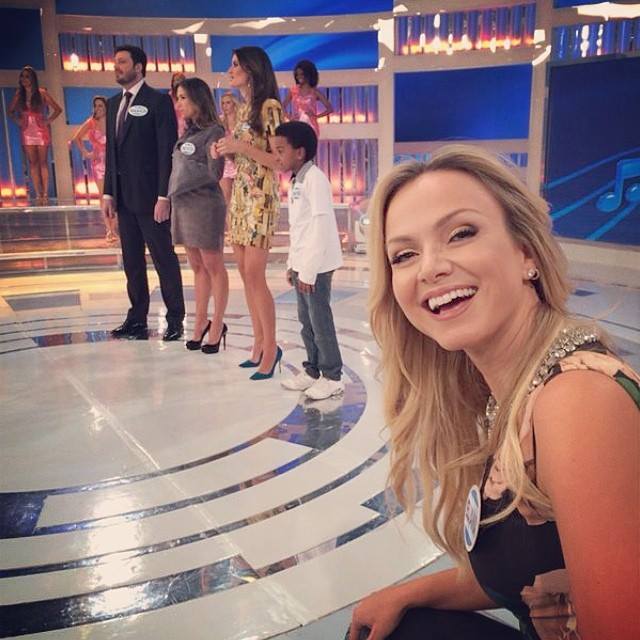 Eliana durante a gravação do Programa Silvio Santos