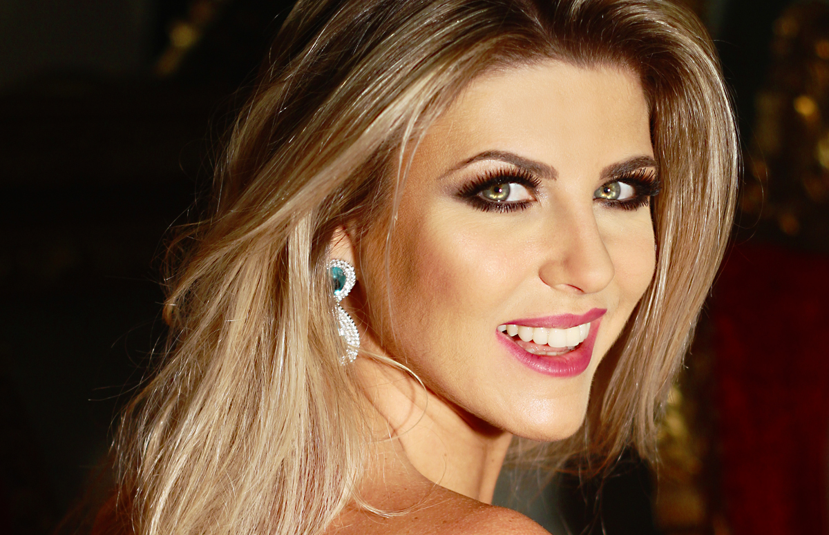Íris Stefanelli substituirá Flávia Noronha no “TV Fama”