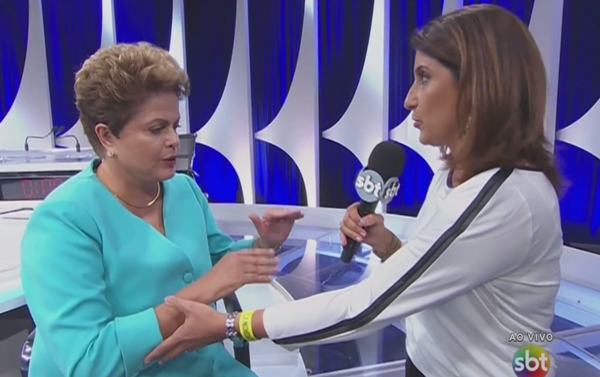 Dilma Rousseff passa mal, ao vivo, após debate no SBT
