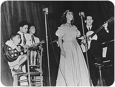 Antes de ser apresentadora, Hebe era cantora