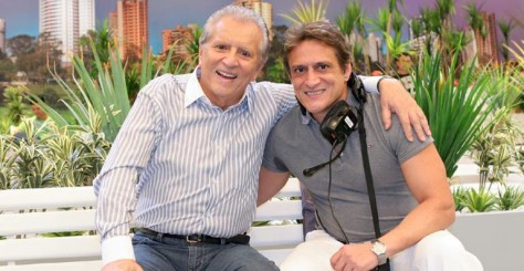 Carlos Alberto de Nóbrega disponibilizou para leilão o famoso banco da praça