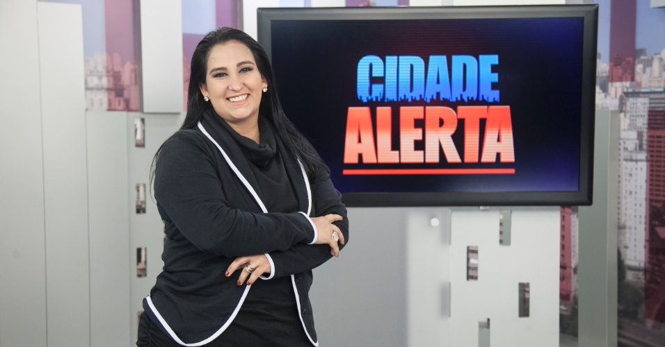 Apresentadora da Record revela estratégia para expor rosto de bandido na TV