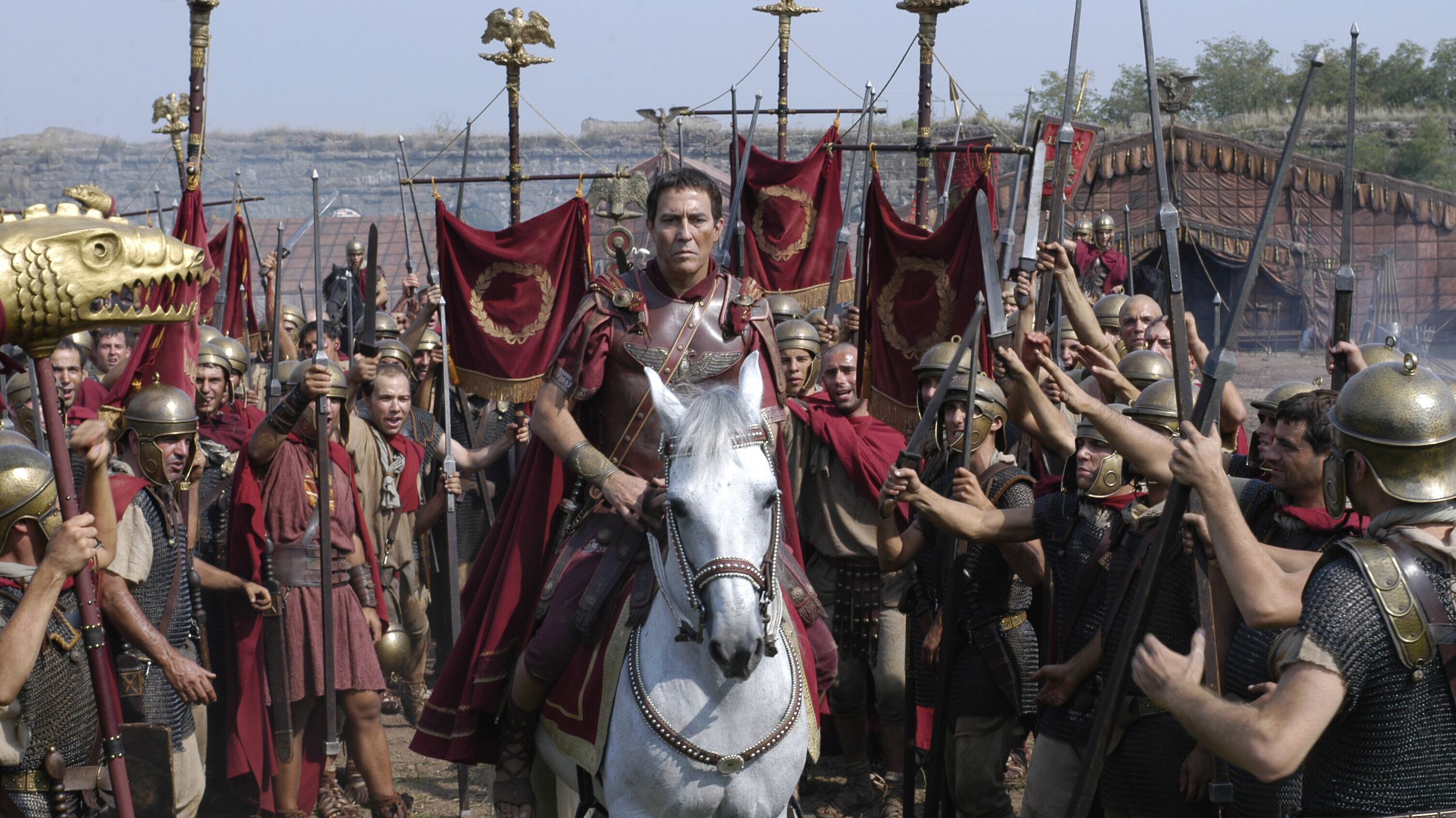 "Roma", grande produção foi aclamada pelos críticos e pelo público, mas foi cancelada após a 2ª temporada devido aos altos custos