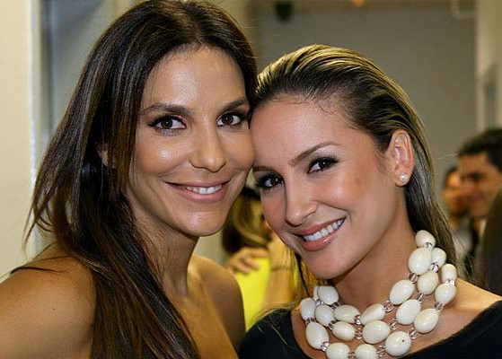 ‘Imitadora de Ivete Sangalo’, diz perfil de Claudia Leitte na Wikipédia