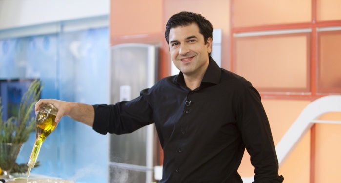 Após 15 anos, Edu Guedes deixa a Record e assina com a RedeTV!