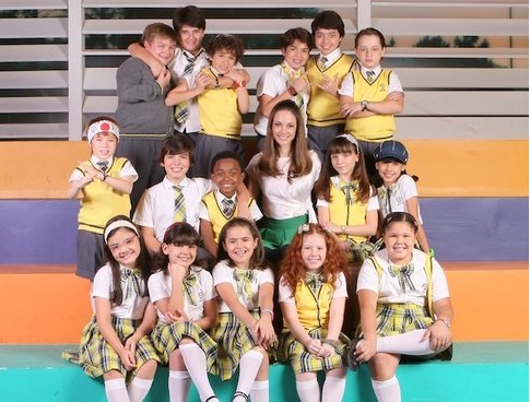 Coluna: A história se repete, “Carrossel” volta a ser o maior pesadelo de Gilberto Braga