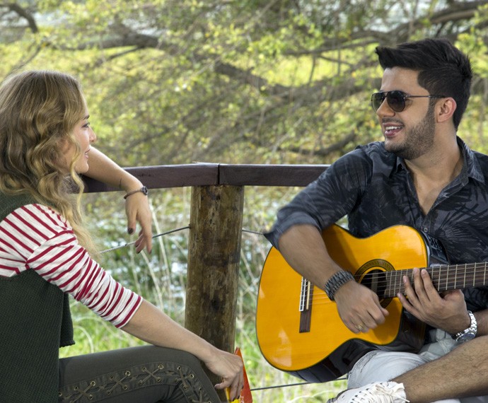 Tô Falando! Após a morte de Cristiano Araújo, número de canções do sertanejo aumenta nas rádios