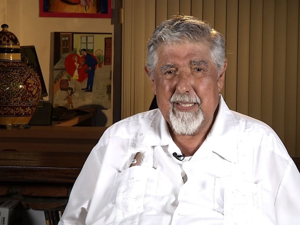 “Professor Girafales” vende bens para quitar dívidas médicas