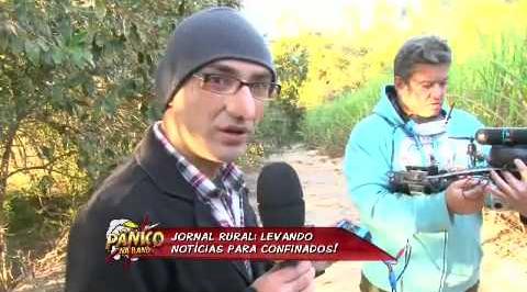 Emílio Surita diz que “Pânico” comprou doze drones para nova temporada de “A Fazenda”