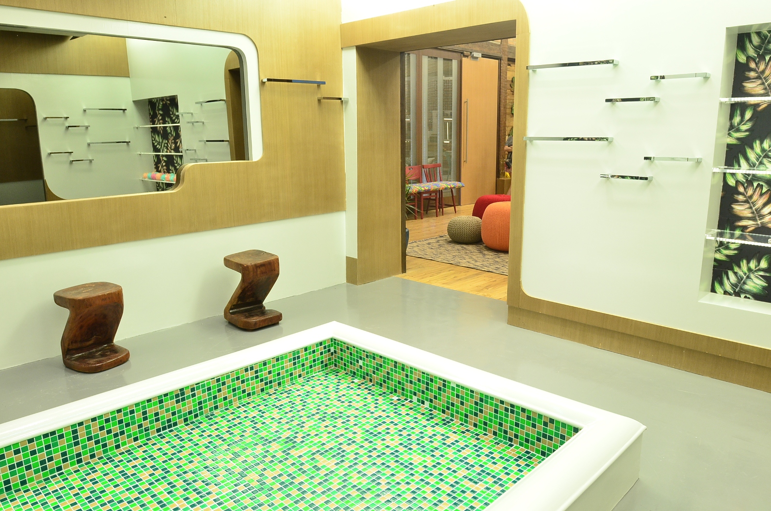 ????????????????????????????????????