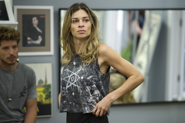 Larissa (Grazi Massafera) será estuprada por grupo de homens. Foto: Globo/Estevam Avellar