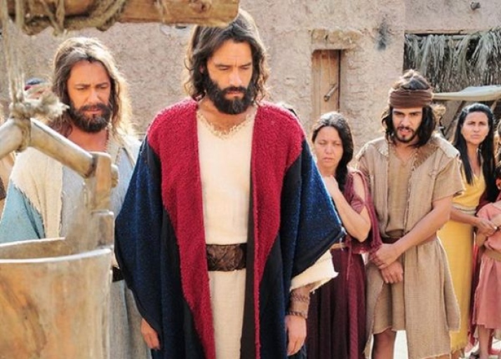 Record pode esticar "Os Dez Mandamentos" em 20 capítulos. Foto: Record/Divulgação