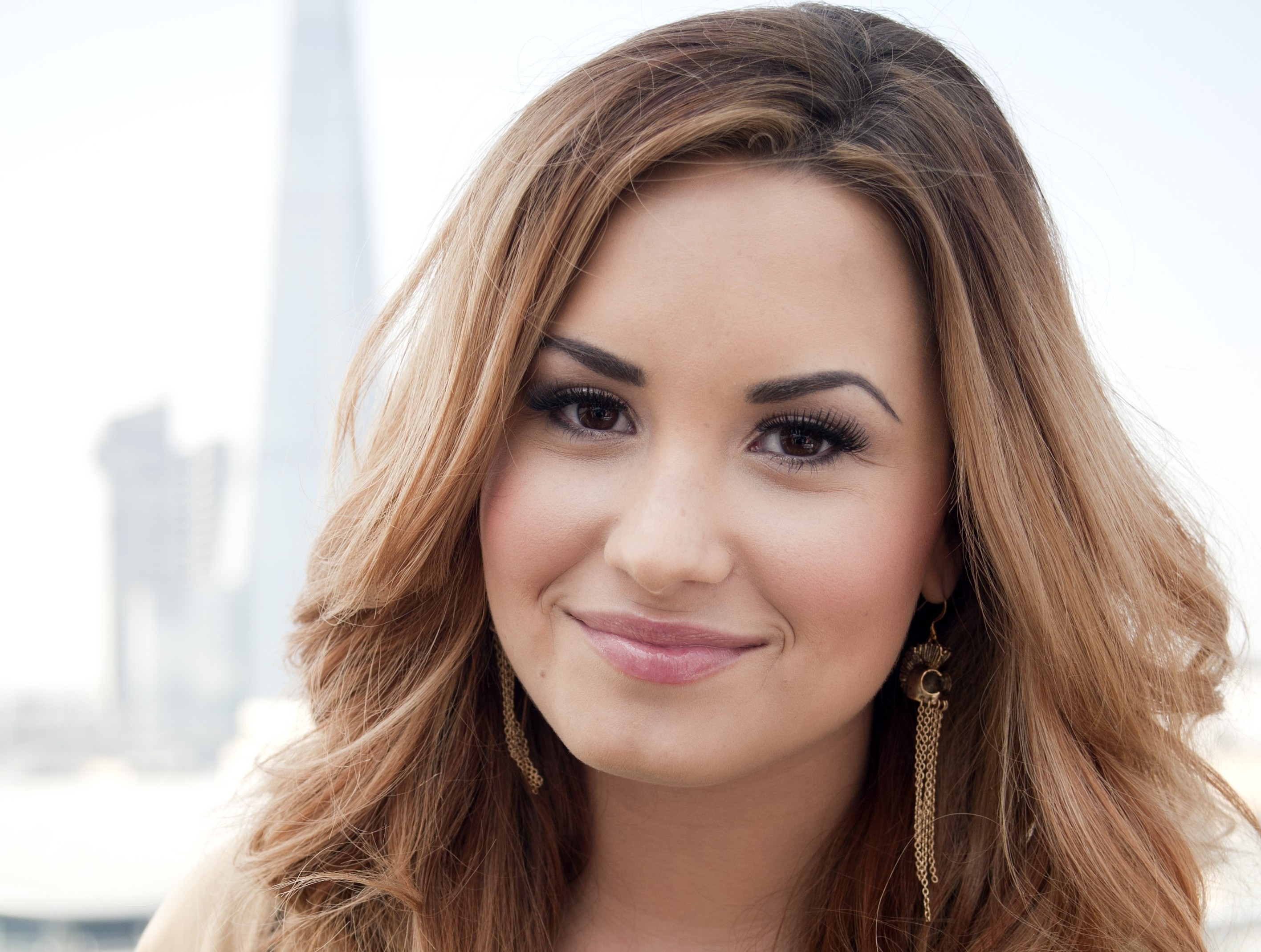 Depois de Stênio Garcia, fotos de Demi Lovato pelada causam furor na internet
