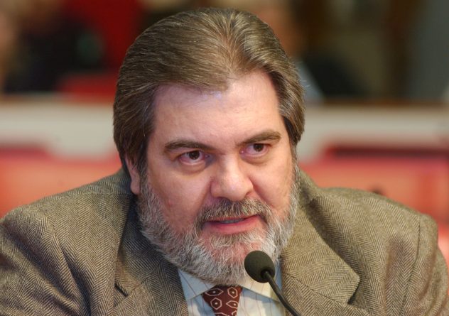 Polêmico, Afanásio Jazadji pode ganhar programa policial na RedeTV!