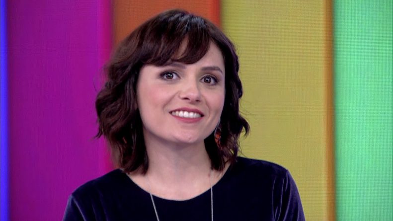 Monica Iozzi tem visto negado pelo consulado americano e não viaja para a Disney