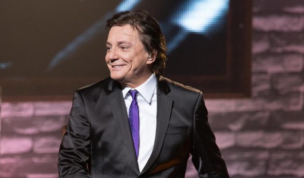 Após três anos de relacionamento, cantor Fábio Jr. está solteiro