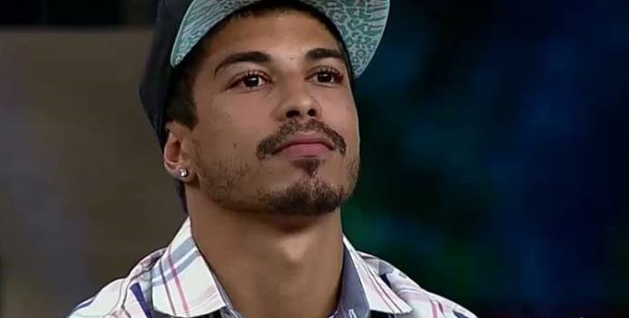 Douglas Sampaio perde papel em filme após faltar em gravação