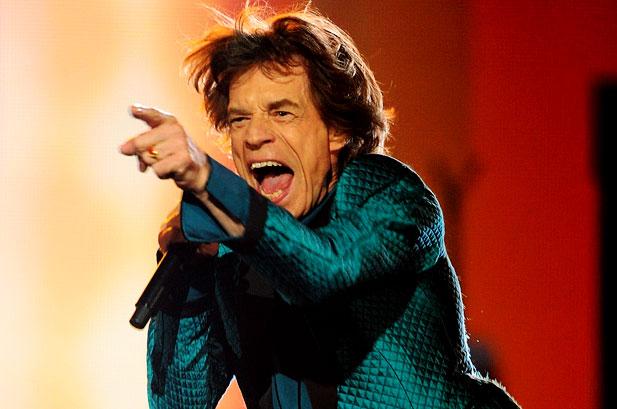 Mick Jagger deixa Governador de São Paulo de lado e assiste o Oscar 2016 com o filho em jantar