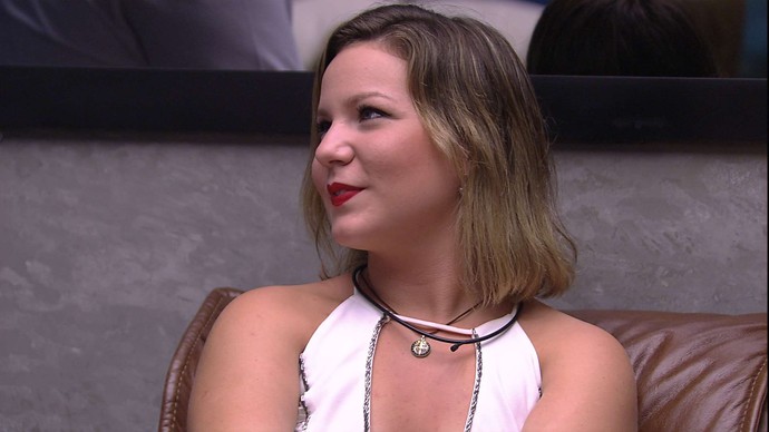 “BBB 16”: Maria Claudia é a primeira finalista do reality show