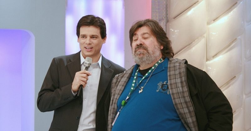Assessoria do SBT informa afastamento do diretor do “Domingo Legal”