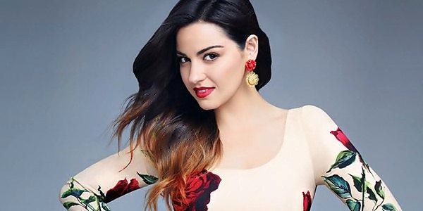 Maite Perroni assina com plataforma de streaming para estrelar e produzir séries e filmes