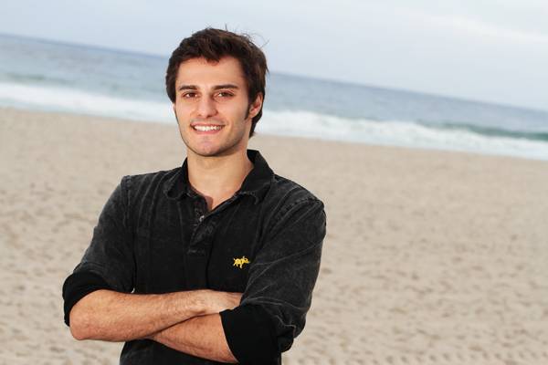 Ex-Malhação Hugo Bonemer é chamado para “A Lei do Amor”