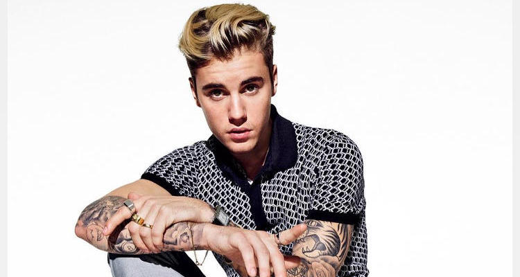 Justin Bieber recusa abraço de fã durante passeio em loja de Nova York