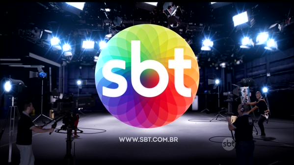 “Os vídeos do SBT foram assistidos por mais de 14 bilhões de minutos no Youtube”, afirma Eliana em evento do SBT